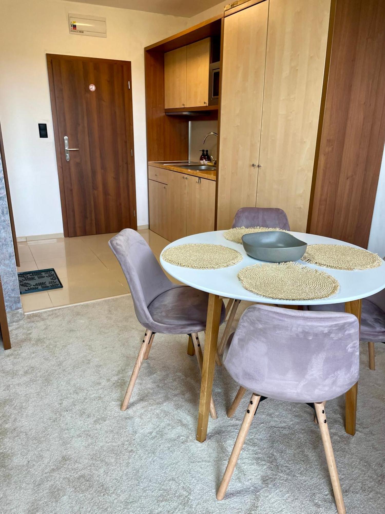 Apartment Jenny- Stunning View Of High Tatras เวลคา ลอมนิตซา ภายนอก รูปภาพ